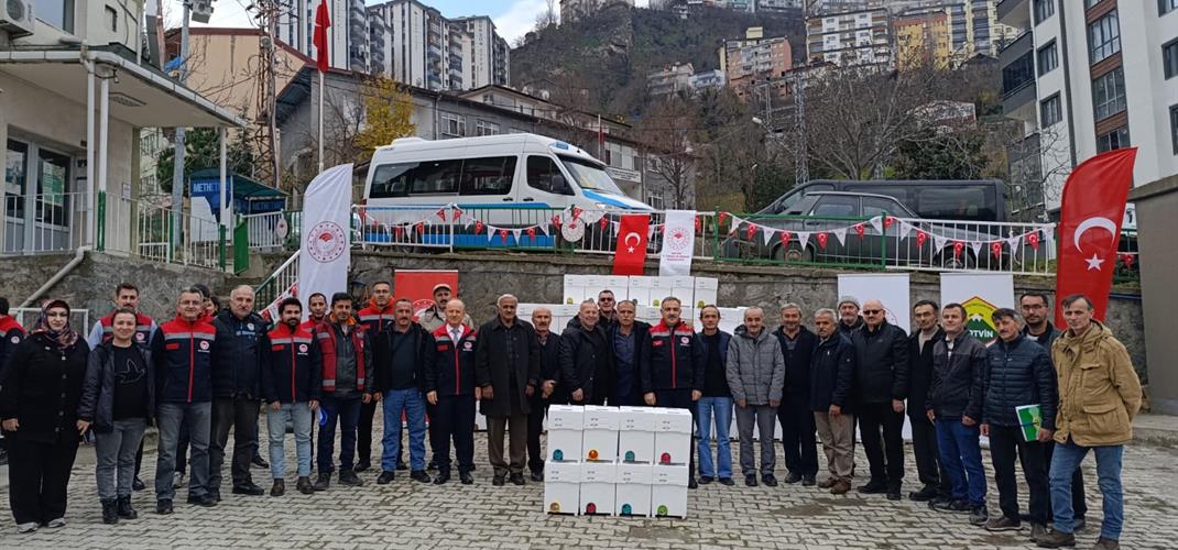 Ana Arı Üretim Kovan Seti Dağıtım Programı Gerçekleştirildi